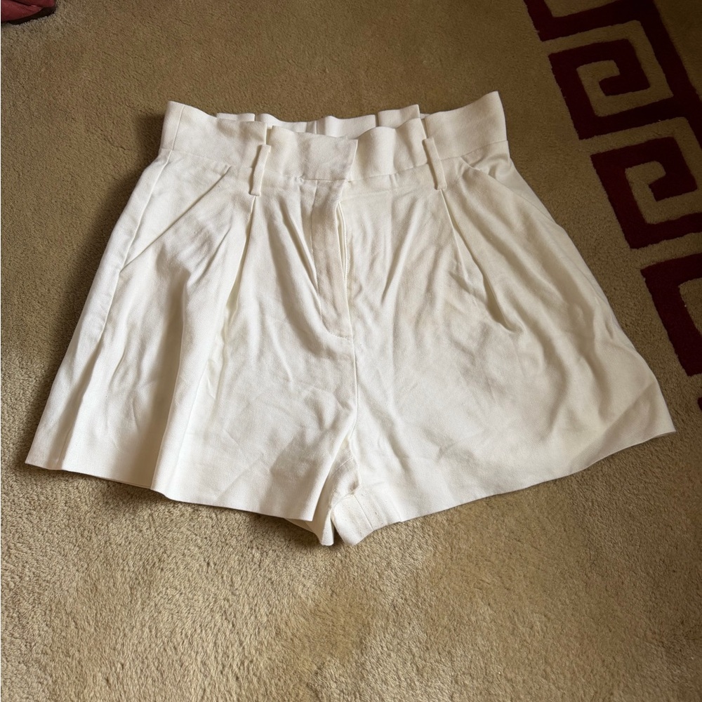 Veronica Beard Off-White High Waist Women's Shorts